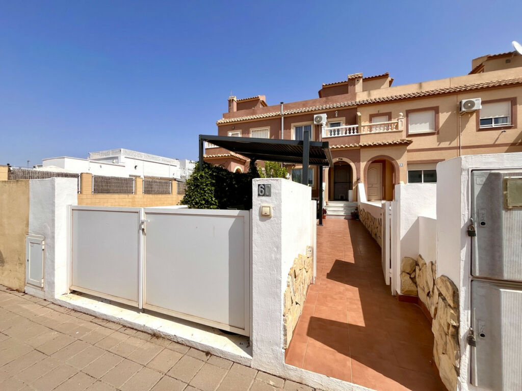 Townhouse Avileses Murcia - image 2