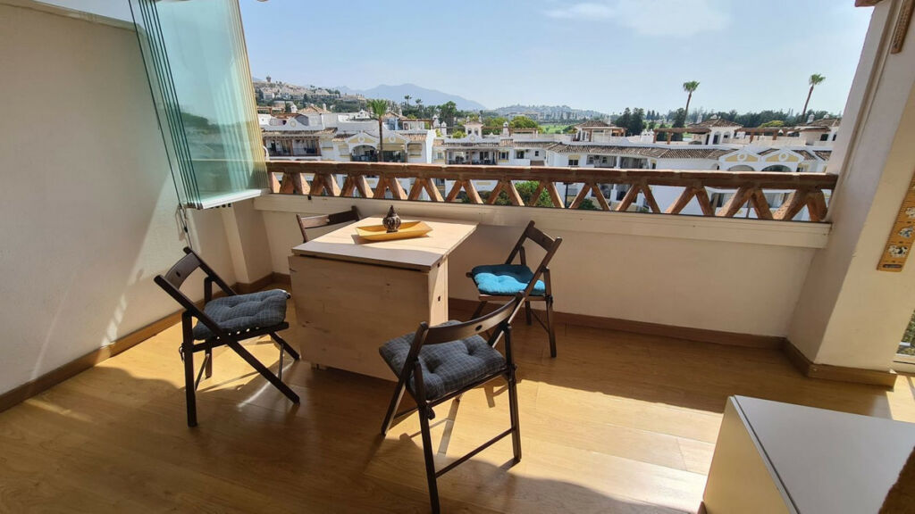 Middle Floor Apartment Mijas Golf Málaga - image 2