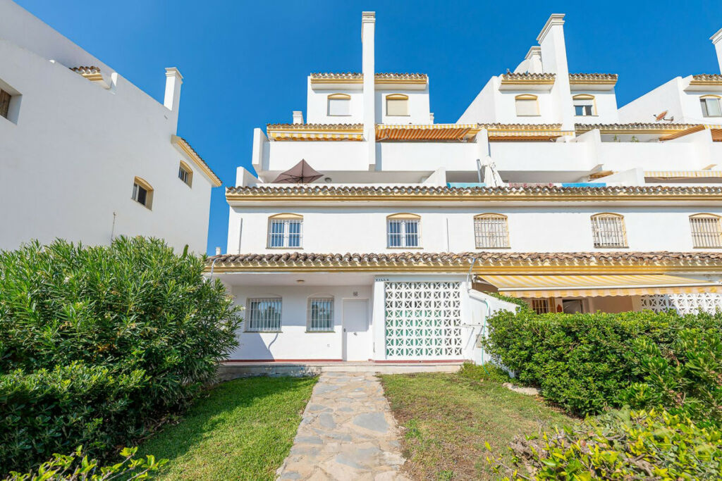 Ground Floor Apartment Mijas Málaga - image 2