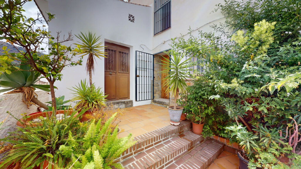 Semi-Detached House Arenas Málaga - image 2