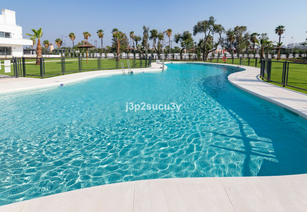 Ground Floor Apartment Bel Air Málaga - image 2