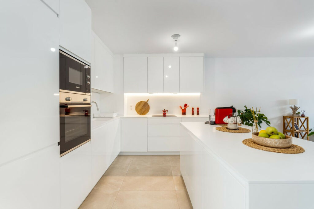 Townhouse El Chaparral Málaga - image 4