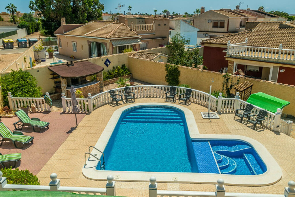 Detached Villa La Siesta Alicante - image 2