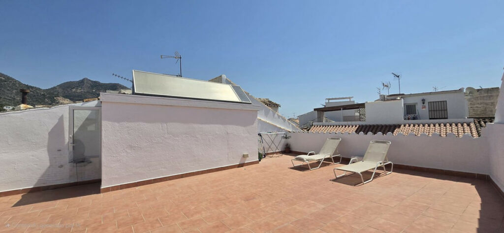 Penthouse Benalmadena Pueblo Málaga - image 2