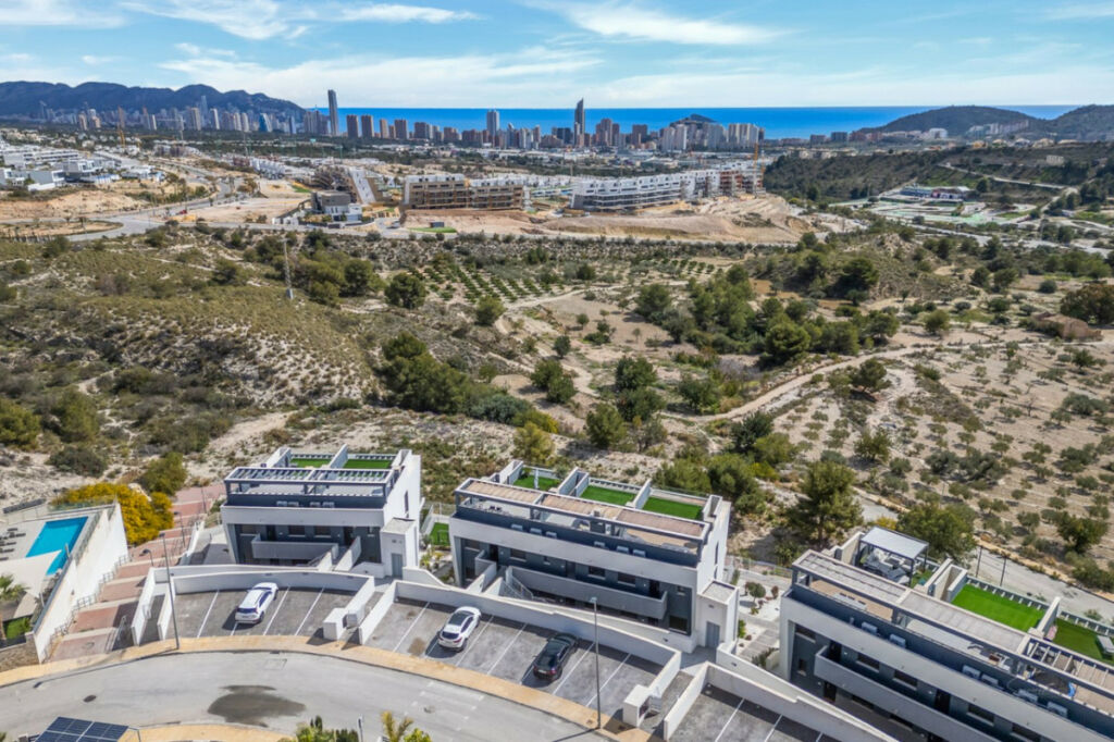 Penthouse Duplex Finestrat Alicante - image 2