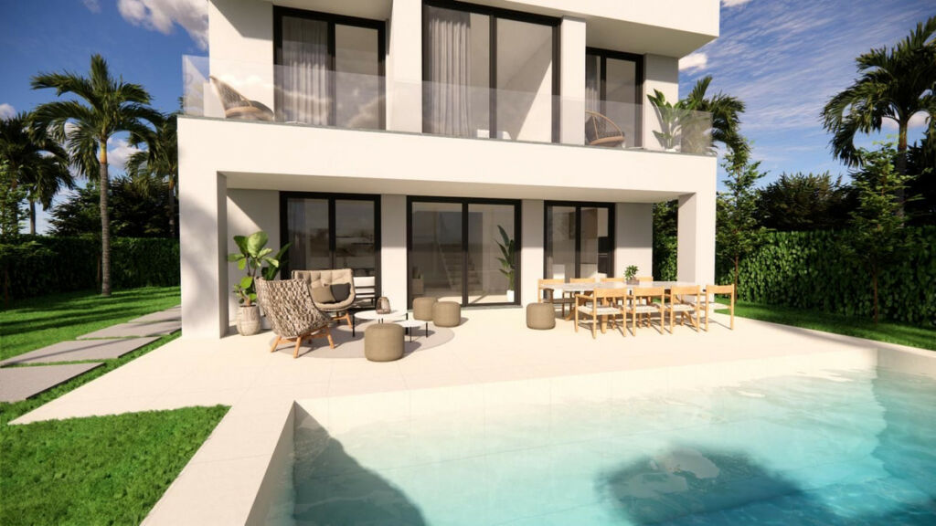 Detached Villa Manilva Málaga - image 2