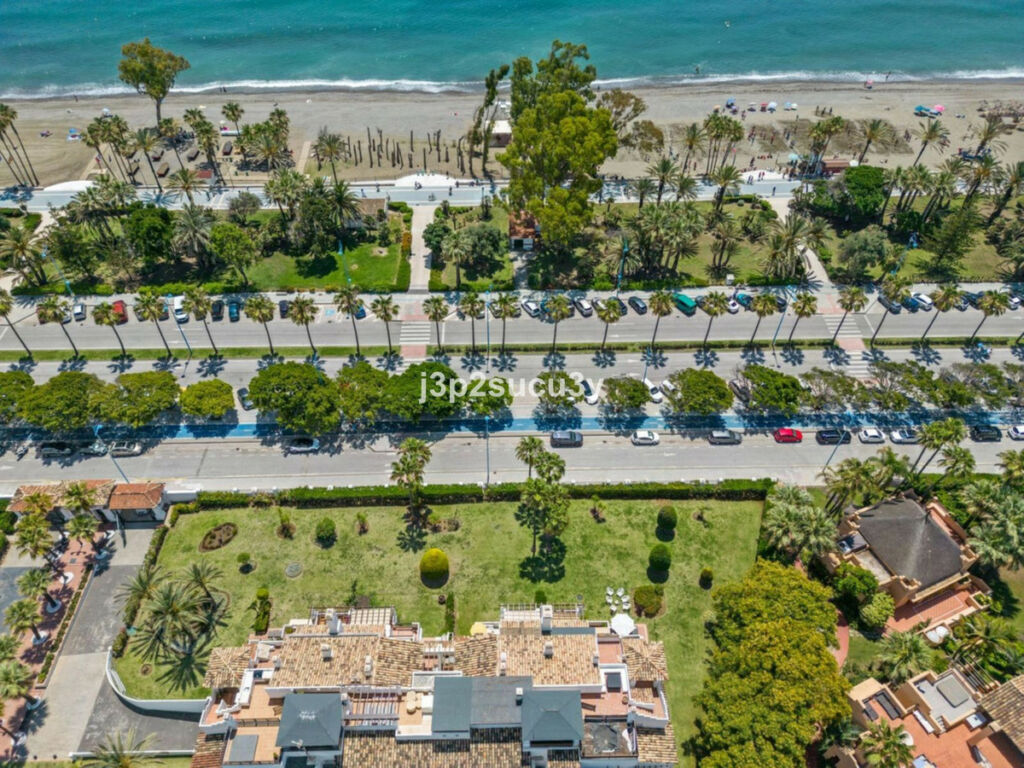 Ground Floor Apartment San Pedro de Alcántara Málaga - image 2