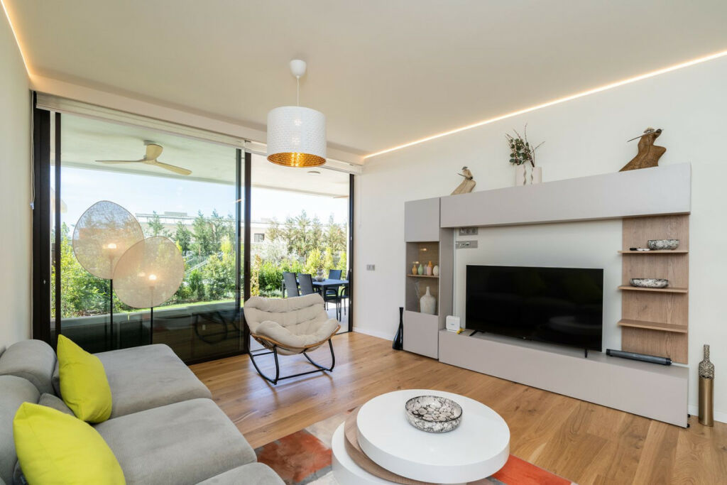 Ground Floor Apartment Fuengirola Málaga - image 2