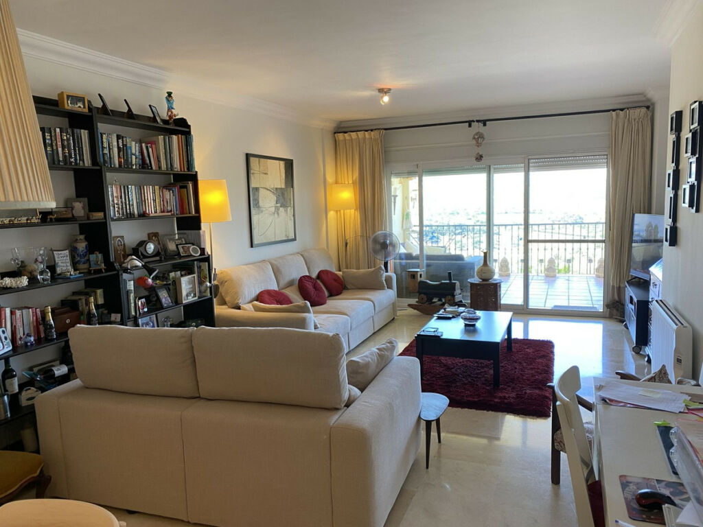 Middle Floor Apartment Mijas Málaga - image 2