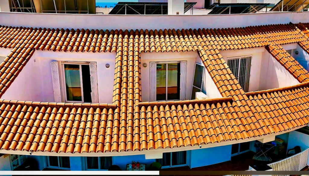 Penthouse Fuengirola Málaga - image 2