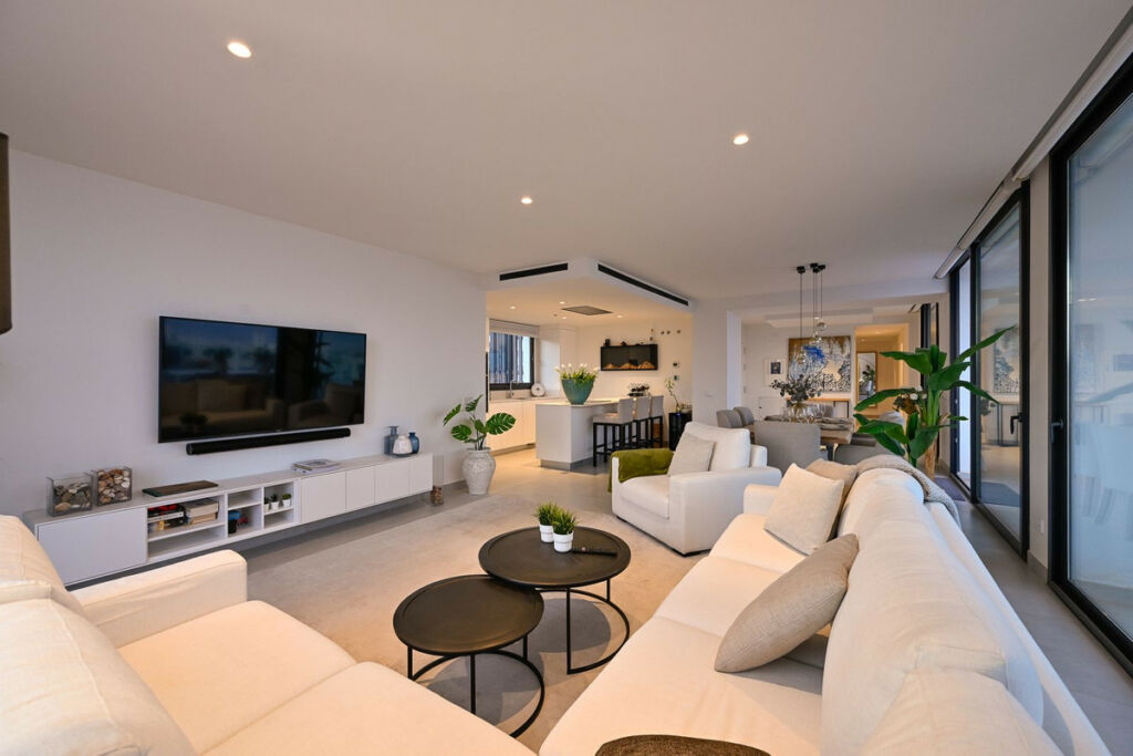 Penthouse Fuengirola Málaga - image 2