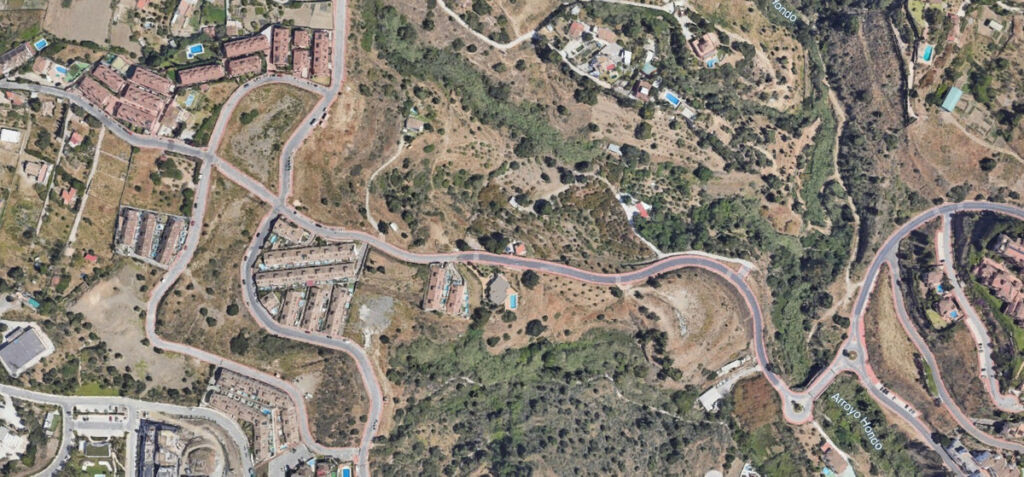Land Benalmadena Málaga - image 2