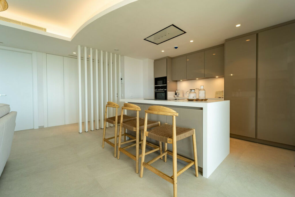 Ground Floor Apartment La Quinta Málaga - image 2