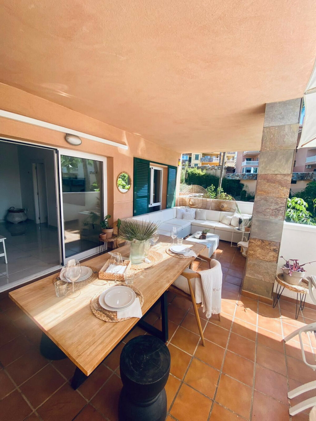 Middle Floor Apartment Higueron Málaga - image 2