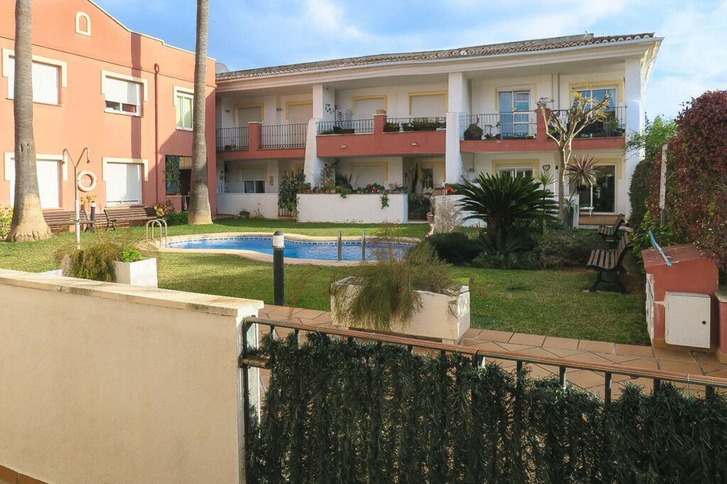 Ground Floor Apartment Jesús Pobre Alicante - image 2