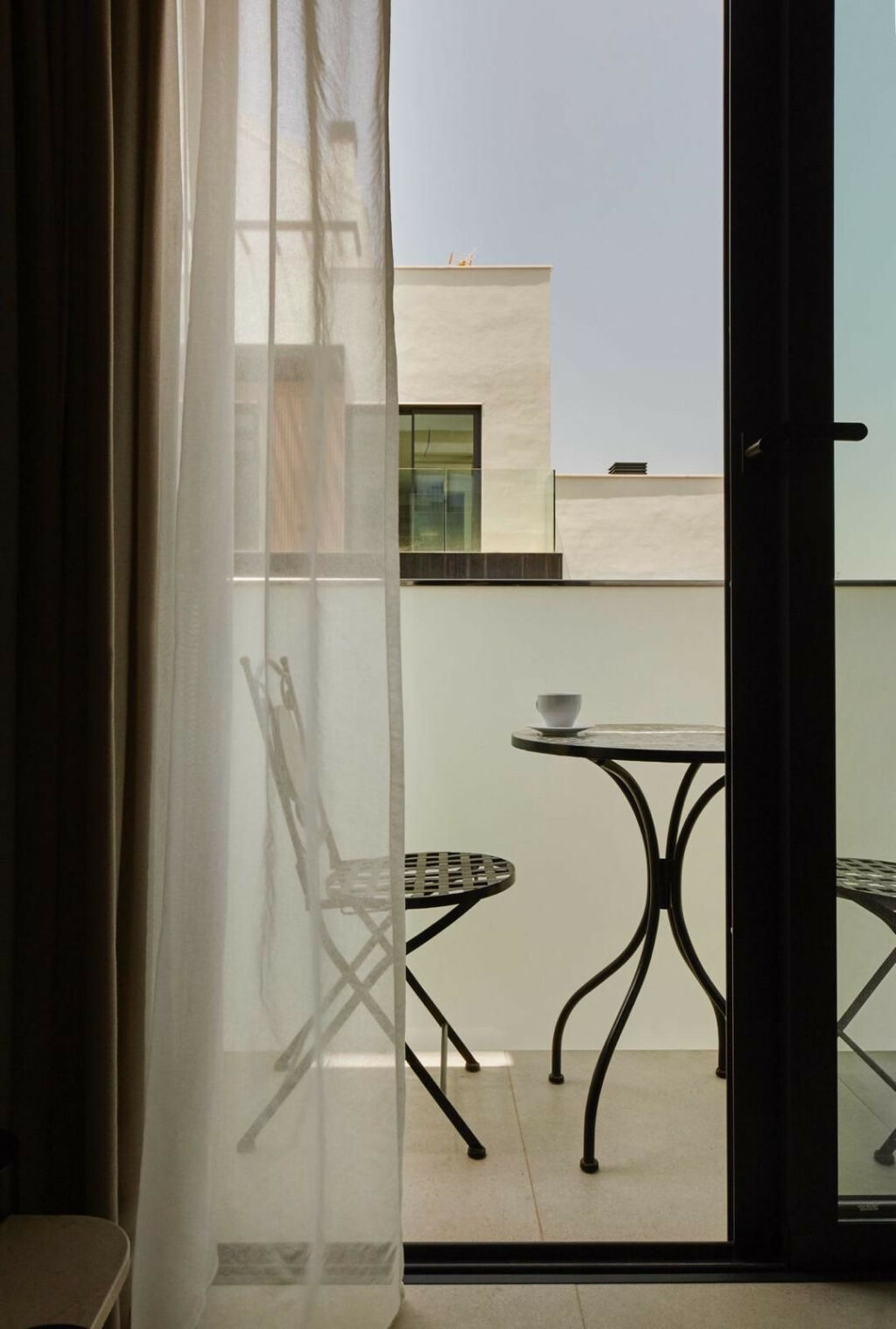 Middle Floor Apartment Marbella Málaga - image 2