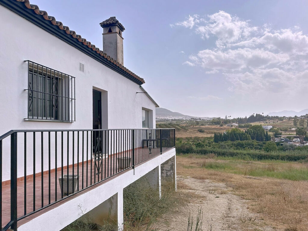 Finca - Cortijo Alhaurín el Grande Málaga - image 2