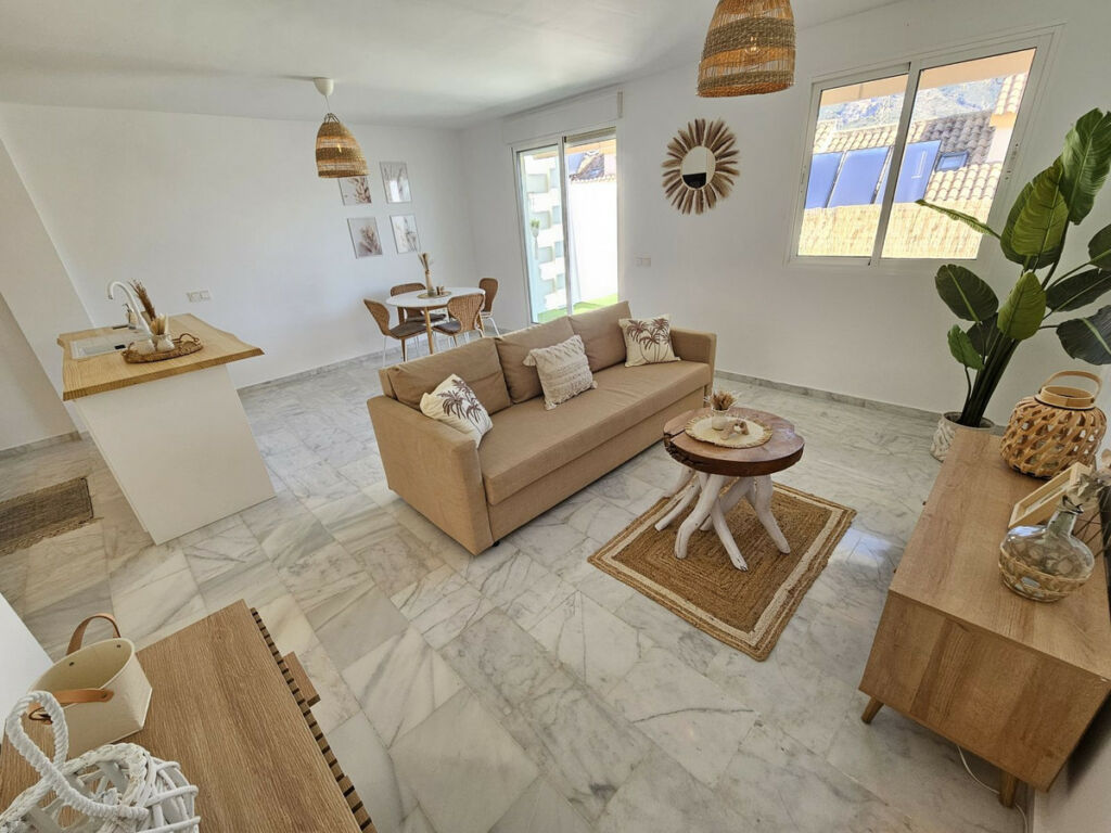 Townhouse Benalmadena Pueblo Málaga - image 2
