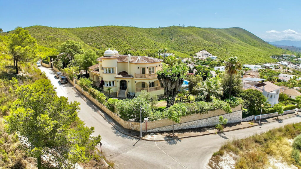 Detached Villa Javea Alicante - image 2