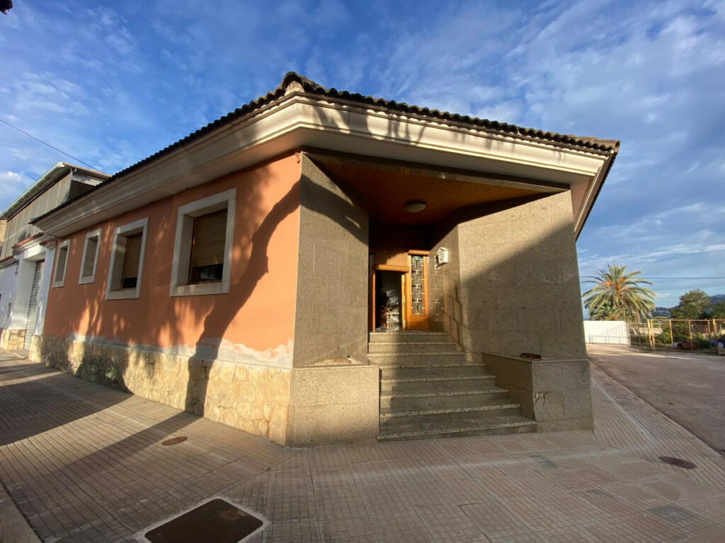 Detached Villa Pego Alicante - image 2