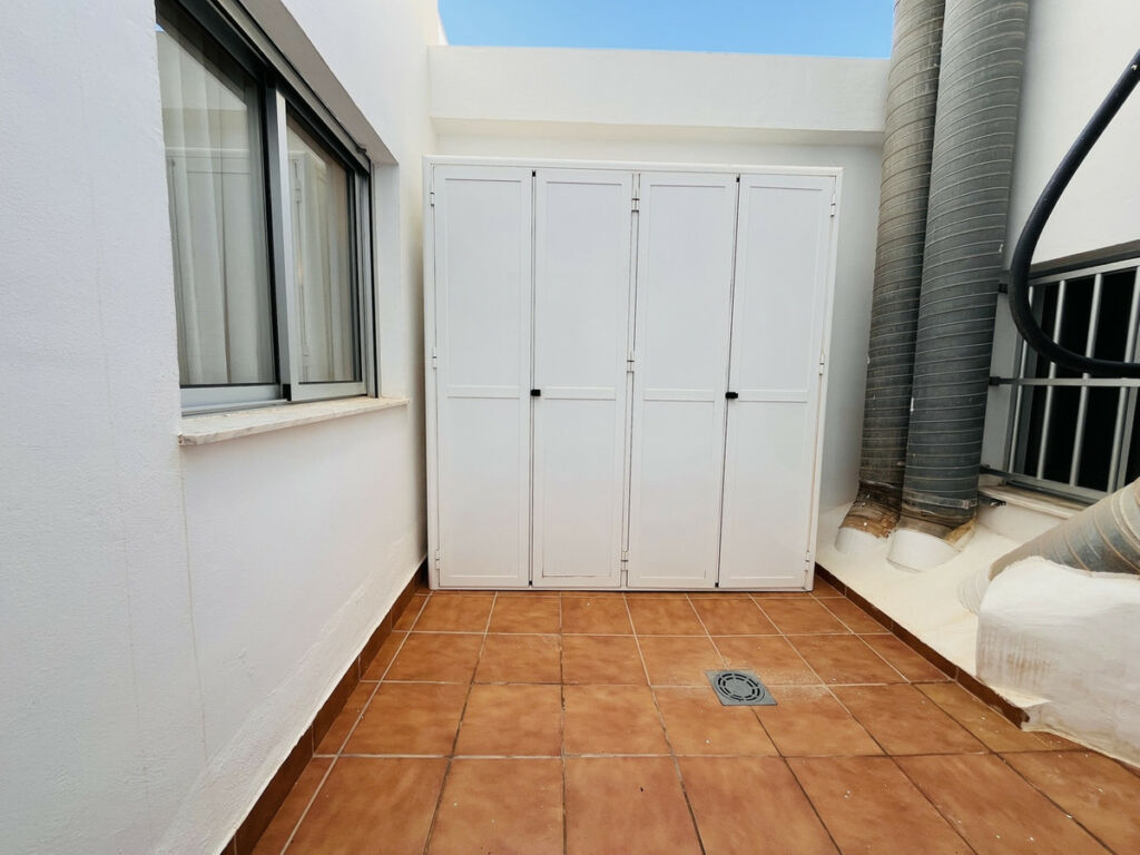 Middle Floor Apartment Guardamar del Segura Alicante - image 20