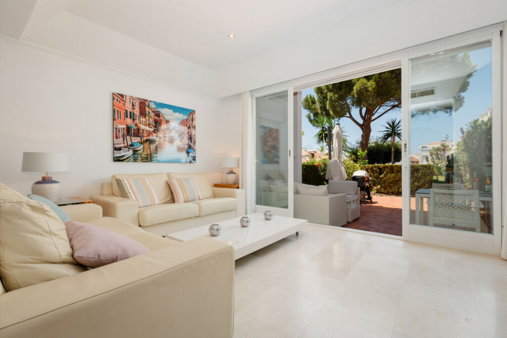 Townhouse Bahía de Marbella Málaga - image 20