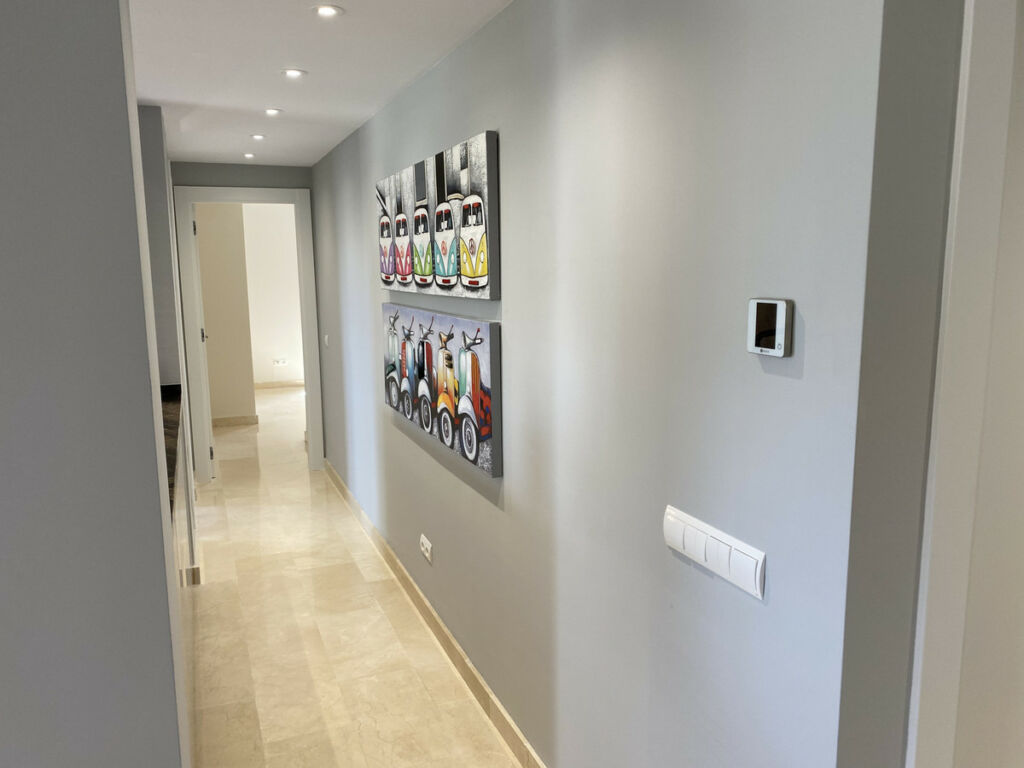 Middle Floor Apartment La Quinta Málaga - image 20