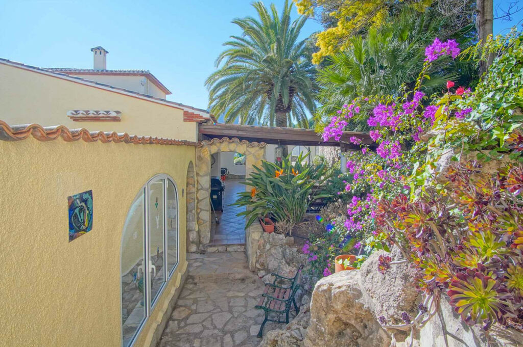 Detached Villa Pego Alicante - image 20