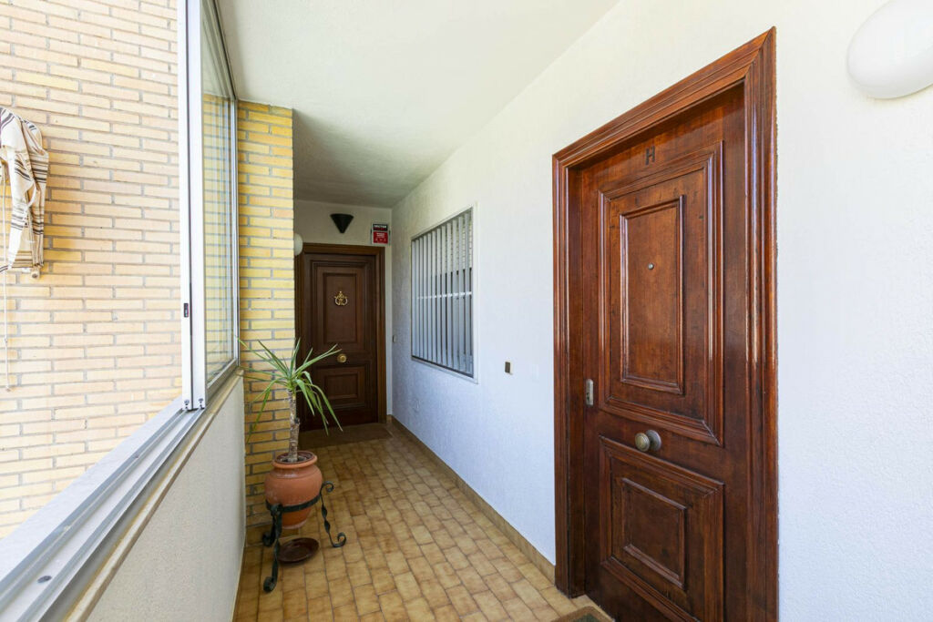 Middle Floor Apartment Fuengirola Málaga - image 20