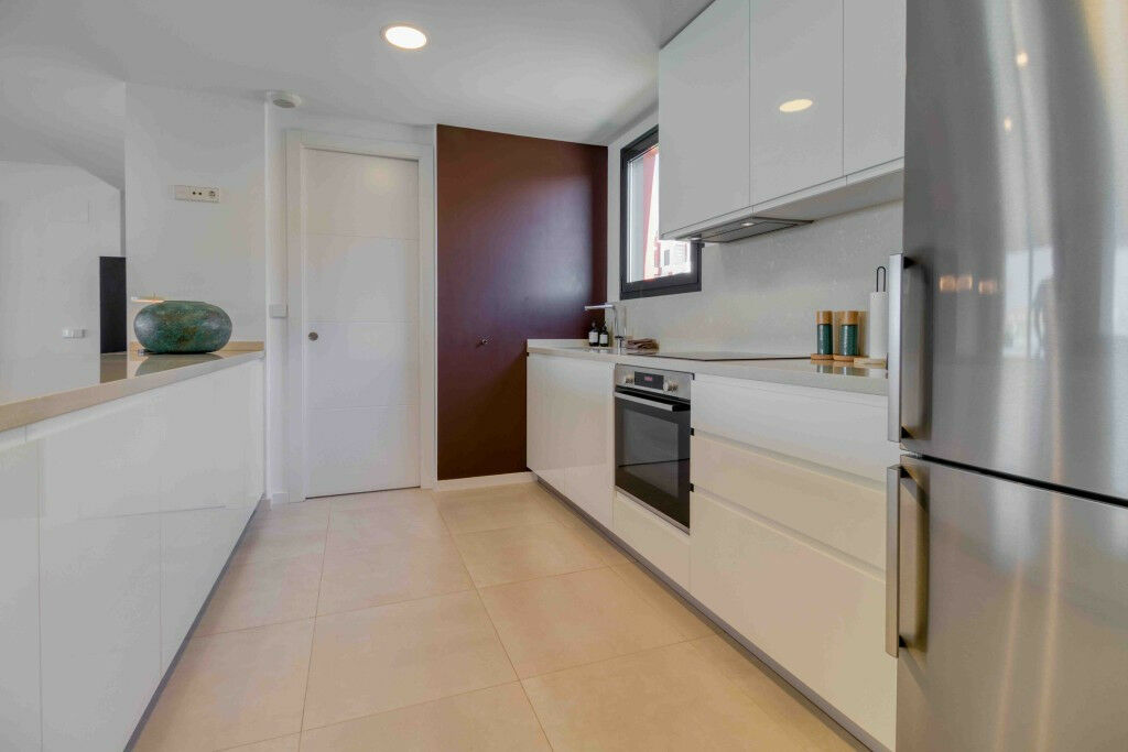 Middle Floor Apartment Fuengirola Málaga - image 20