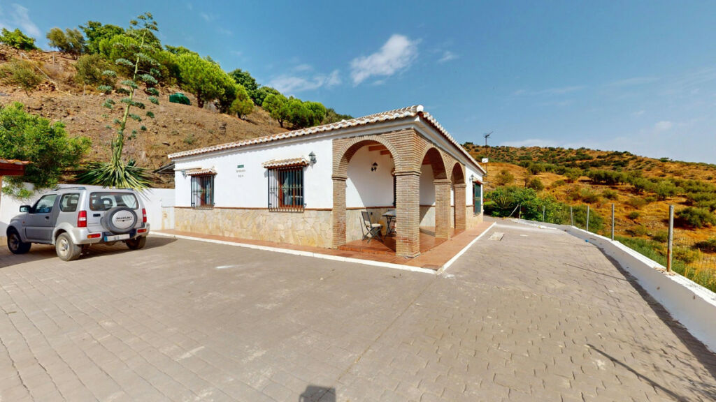 Detached Villa Arenas Málaga - image 20