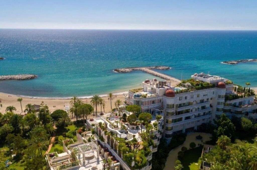 Duplex Puerto Banús Málaga - image 5