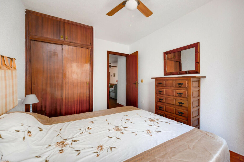 Middle Floor Apartment La Mata Alicante - image 20