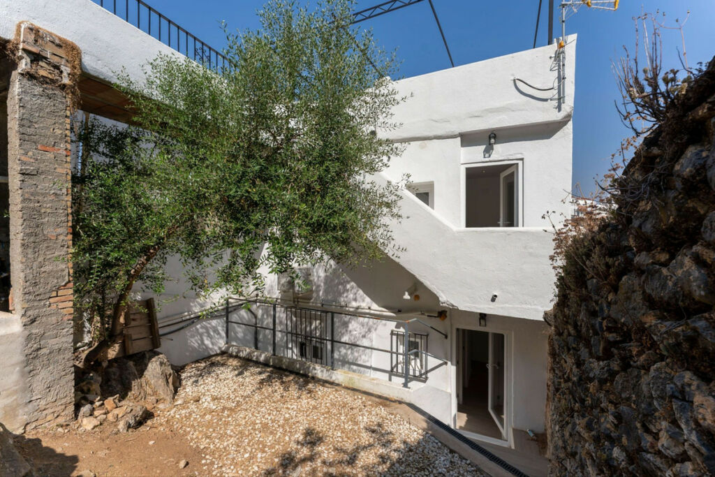 Townhouse Monda Málaga - image 20