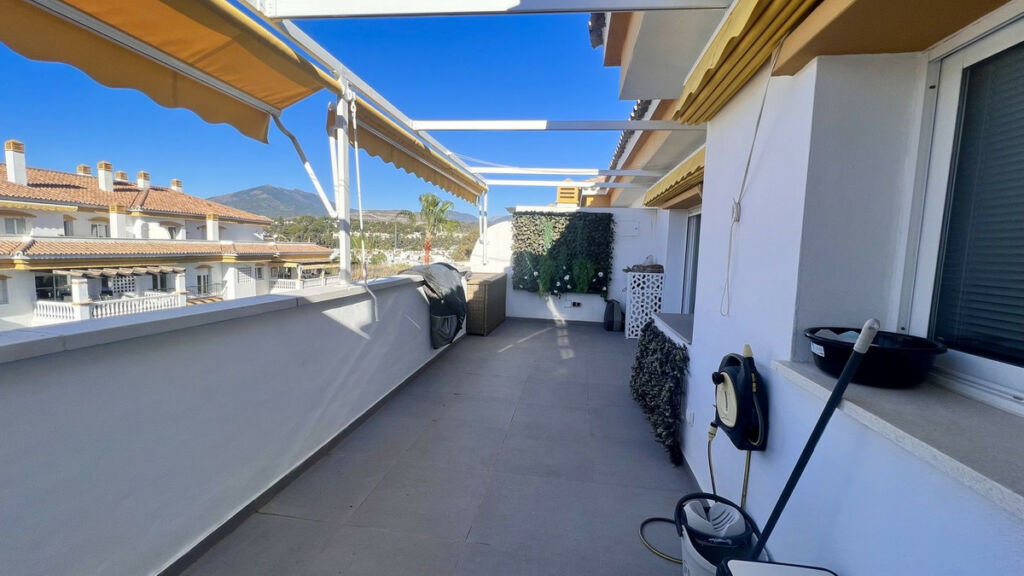Penthouse Nueva Andalucía Málaga - image 20