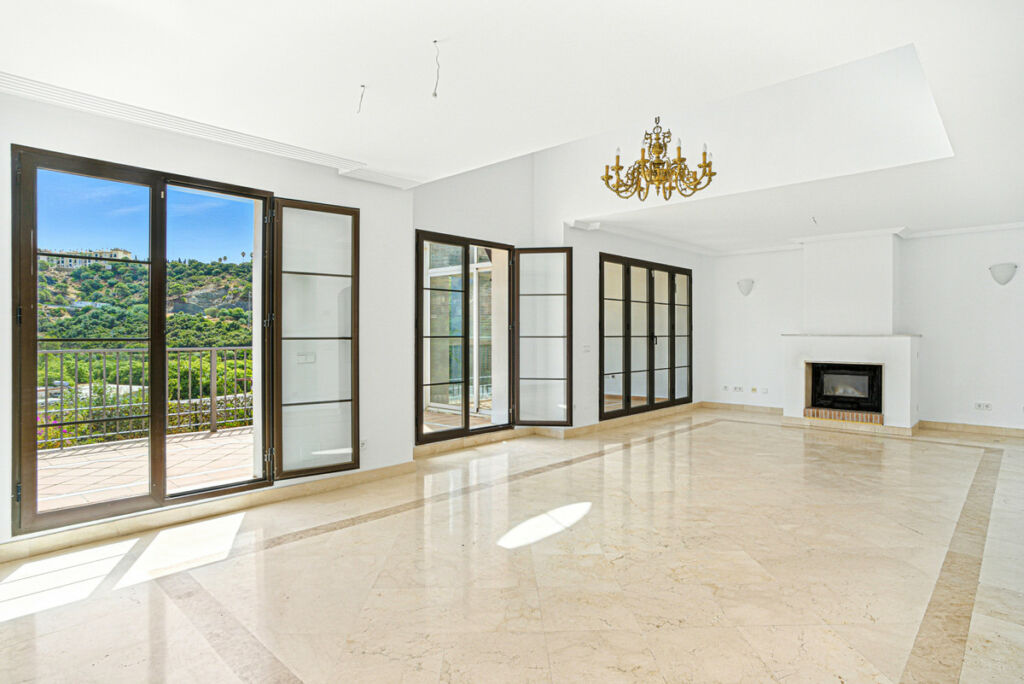 Townhouse Los Arqueros Málaga - image 20