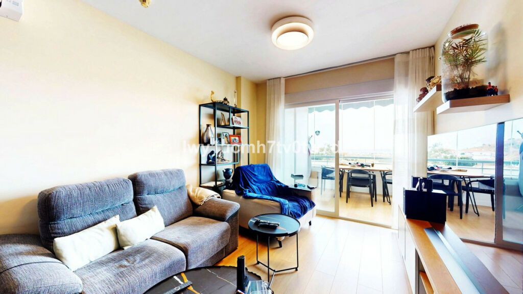 Middle Floor Apartment Puerto de la Torre Málaga - image 20
