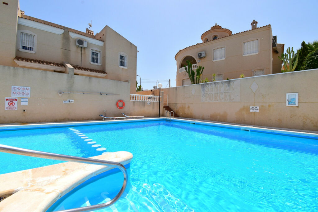 Semi-Detached House Blue Lagoon Alicante - image 19