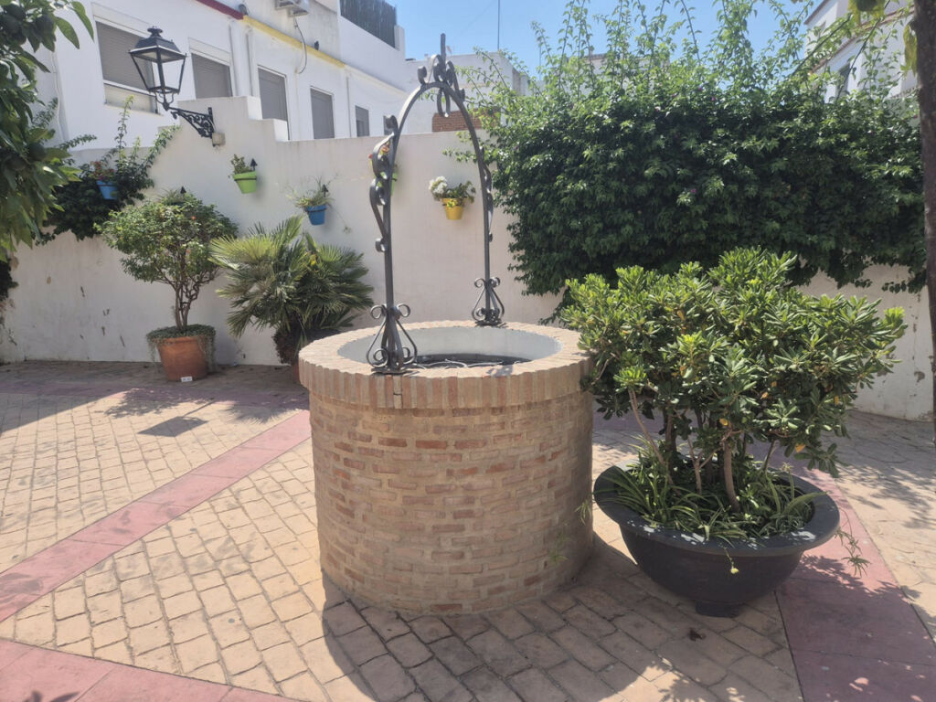 Middle Floor Apartment Estepona Málaga - image 20