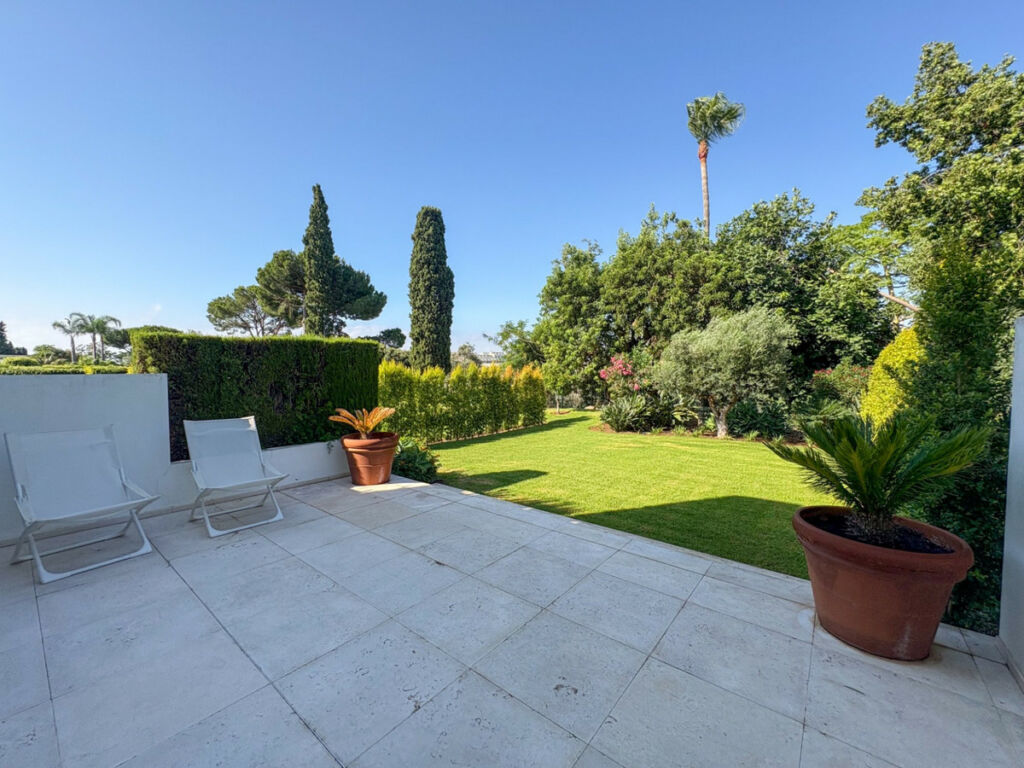 Townhouse Nueva Andalucía Málaga - image 20