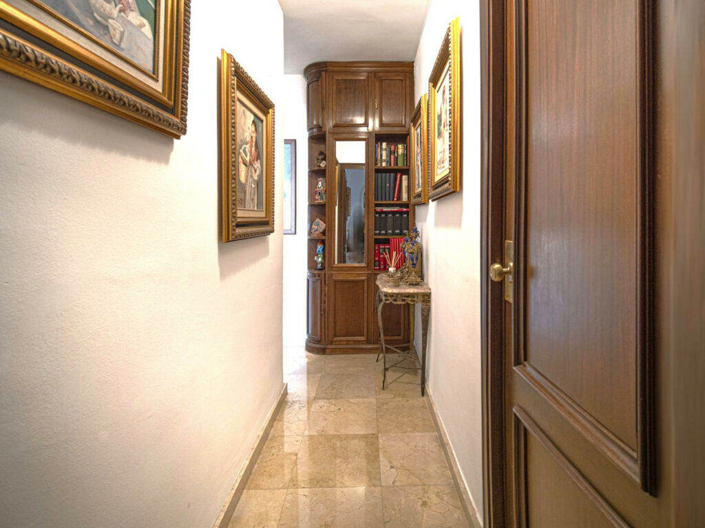 Middle Floor Apartment Benalmadena Málaga - image 20