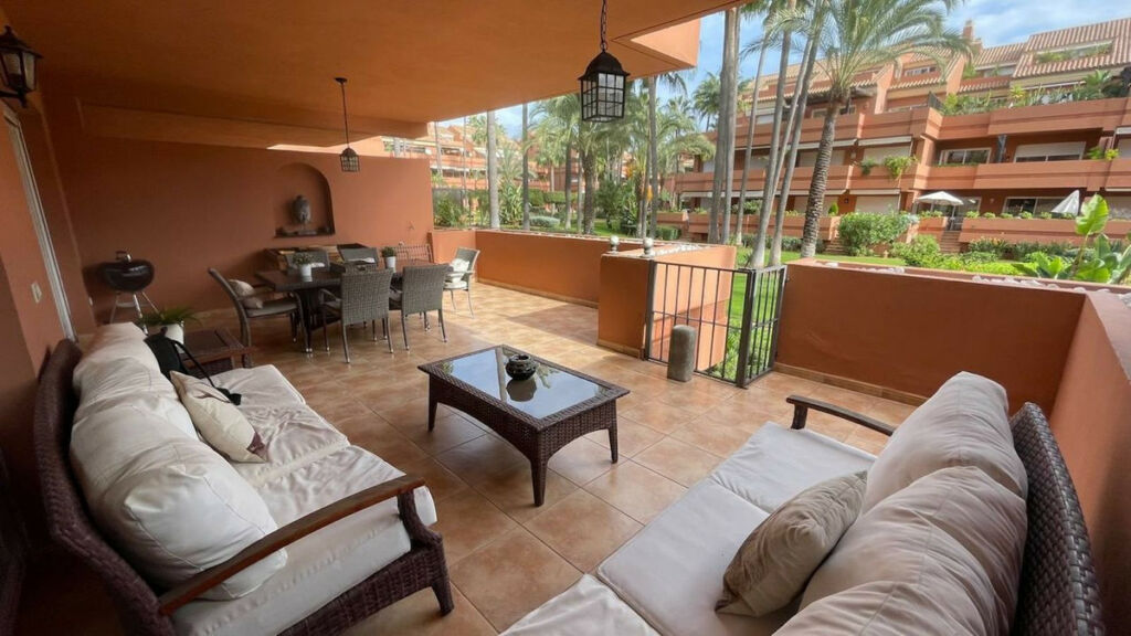 Ground Floor Apartment Puerto Banús Málaga - image 20