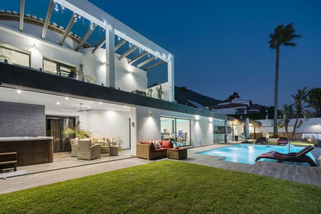 Detached Villa Mijas Costa Málaga - image 20