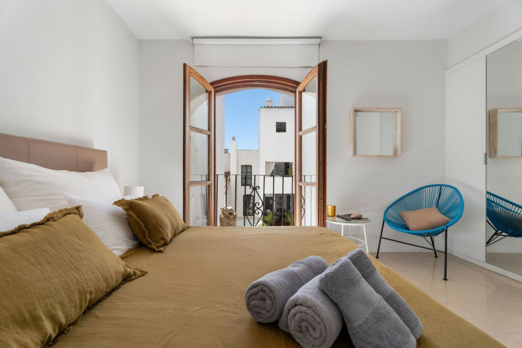 Middle Floor Apartment Puerto Banús Málaga - image 20