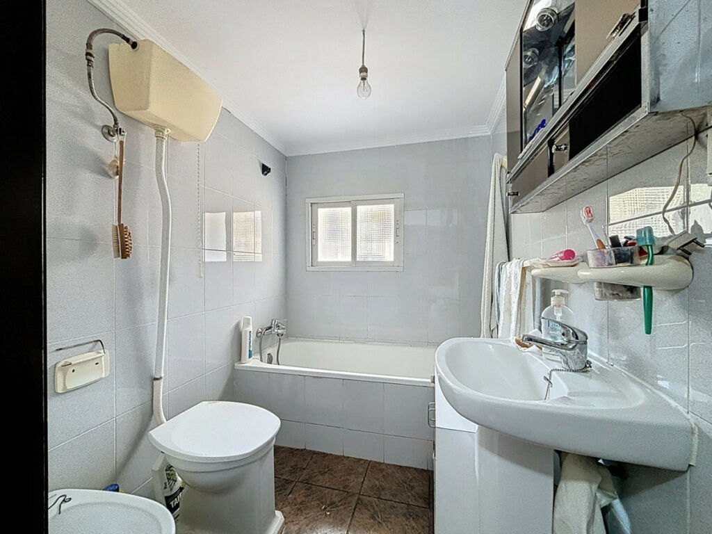 Semi-Detached House Comares Málaga - image 20