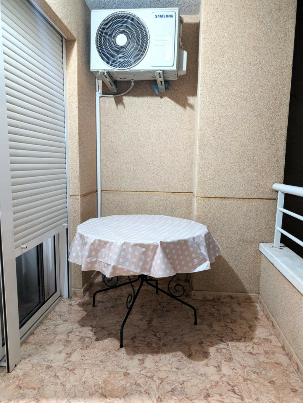 Middle Floor Apartment Torrevieja Alicante - image 20