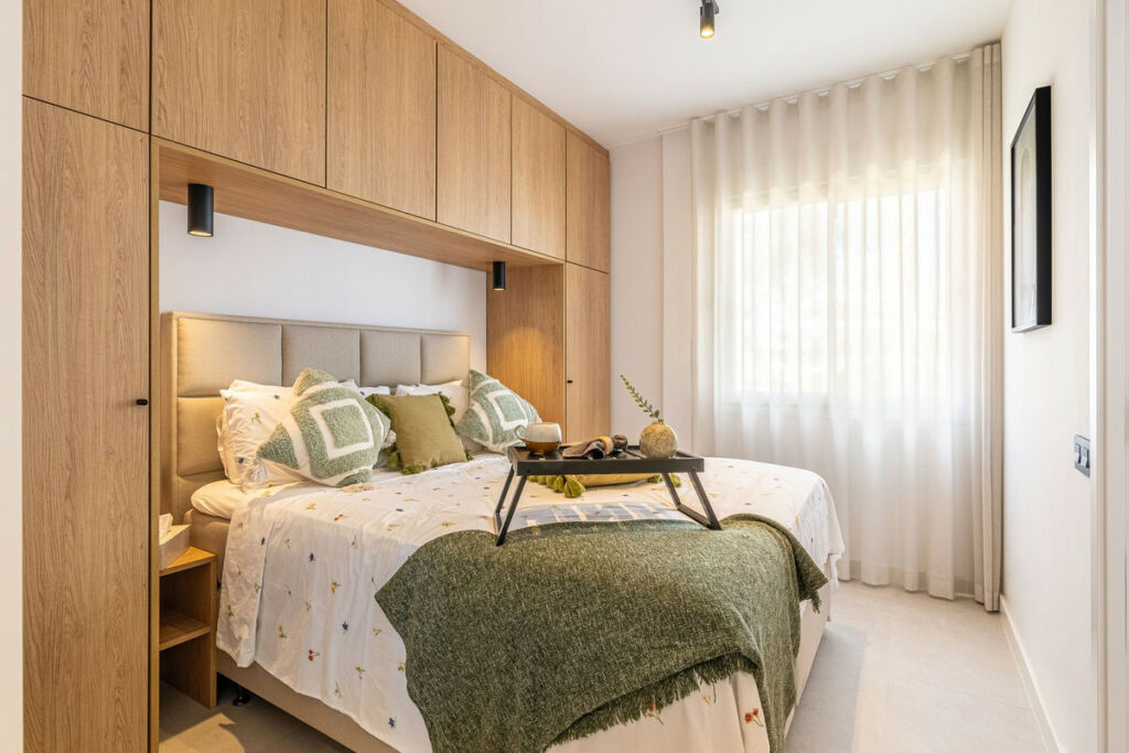 Townhouse The Golden Mile Málaga - image 17