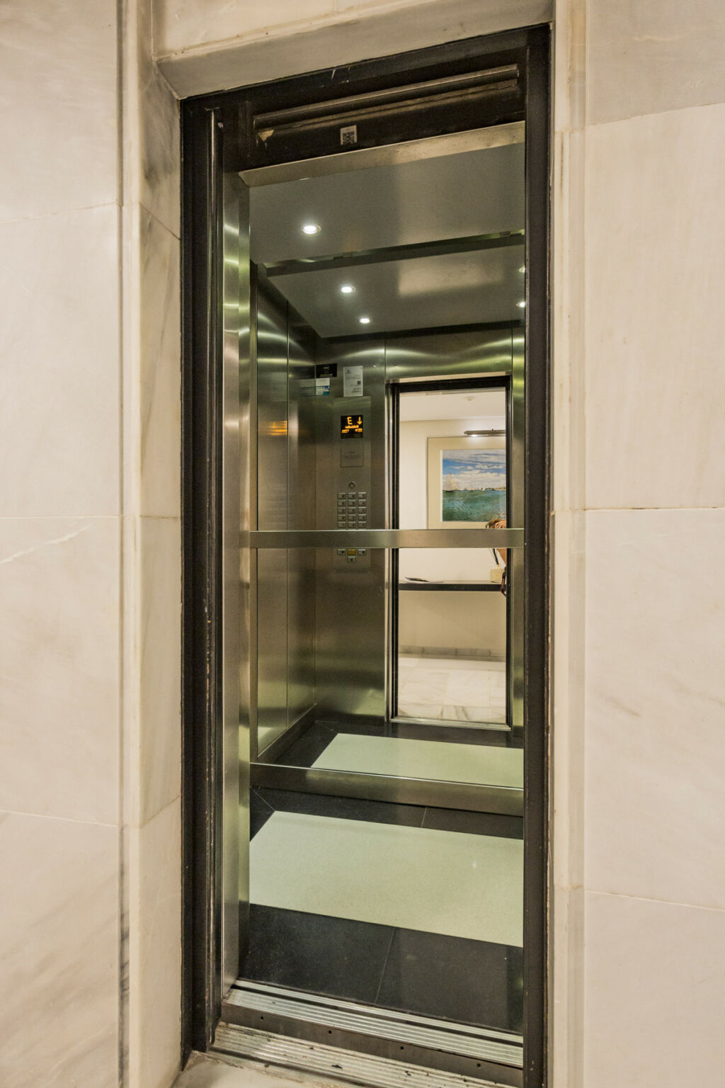 Middle Floor Apartment Río Real Málaga - image 20