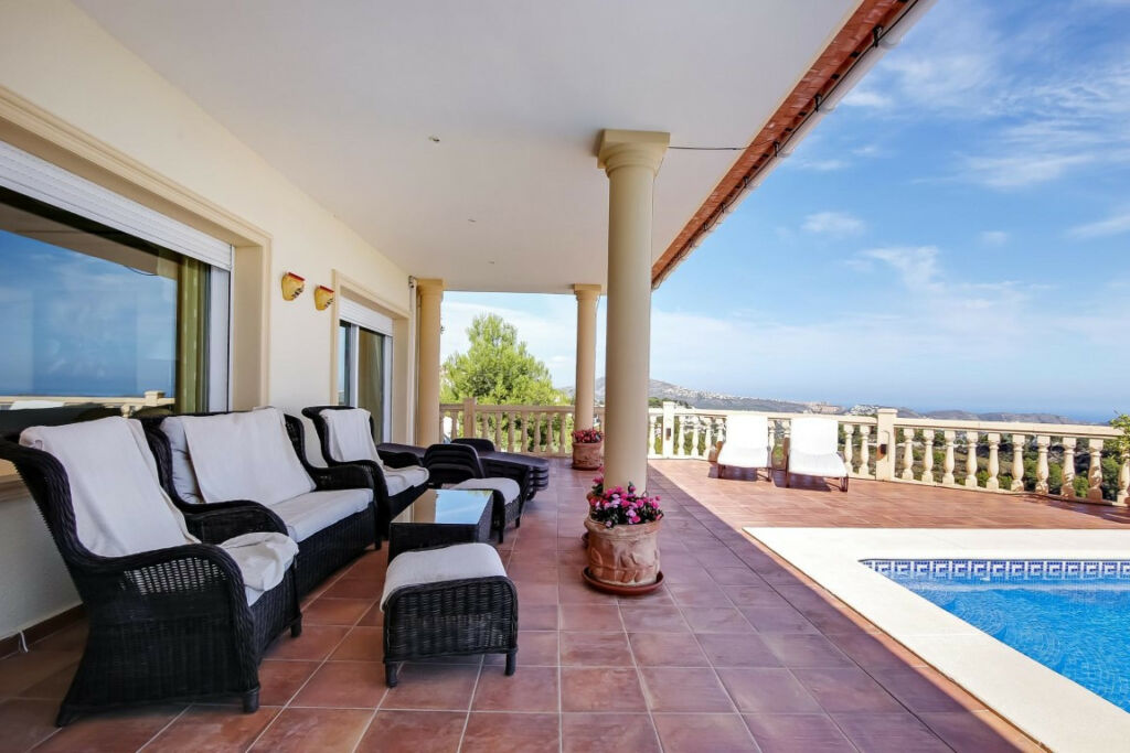 Detached Villa Moraira Alicante - image 20