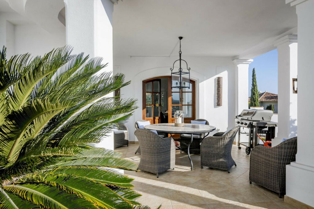Detached Villa Benahavís Málaga - image 20